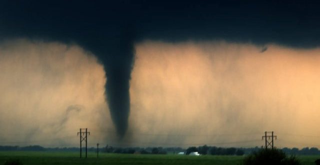 Tornadoes in central U.S. | gooyadaily