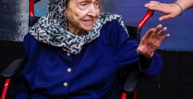 Appreciation of the old actor | gooyadaily